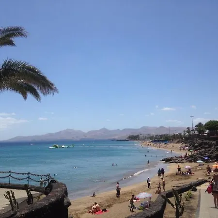 Puerto Del Carmen Sleeps 4 With Pool And Wifi * Puerto del Carmen (Lanzarote)
